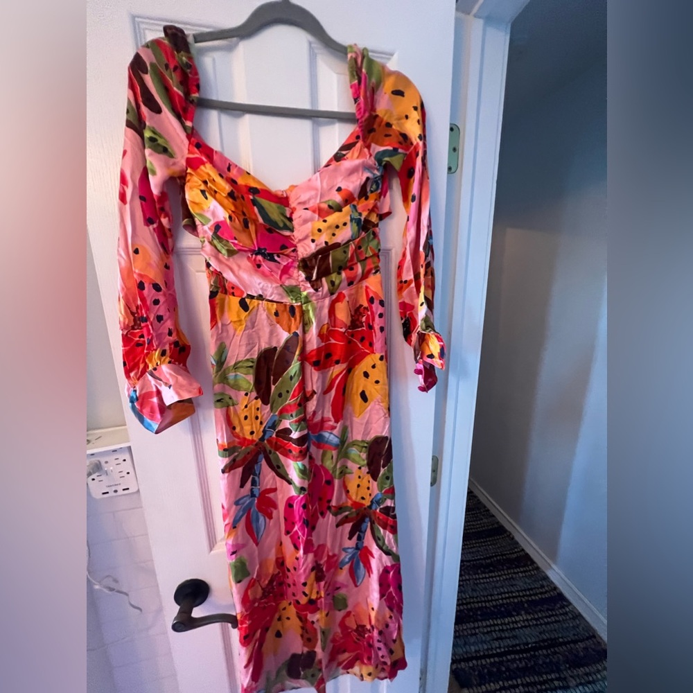 NWT Farm Rio Banana flower blush maxi size small